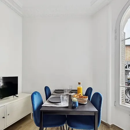 Apartment Bnbnova - 2br - Eiffel Tower & Grenelle *