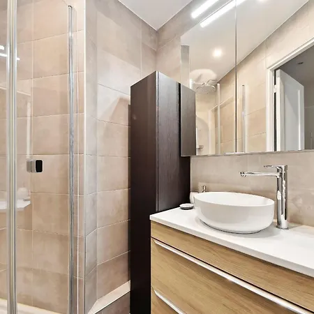 Apartment Bnbnova - 2br - Eiffel Tower & Grenelle Paris